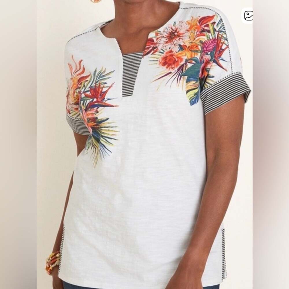 Chico's T-shirt Top Floral Tropical Stripes Size Medium